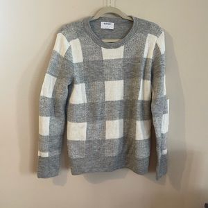 Old Navy Grey and white check sweater